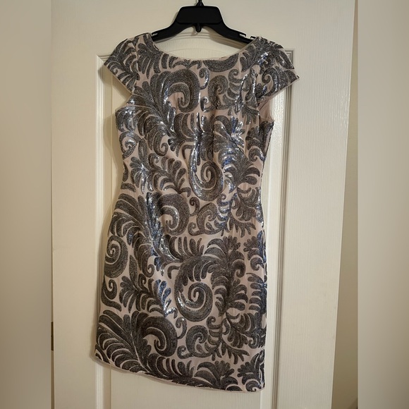 Adrianna Papell Dress - Picture 1 of 3